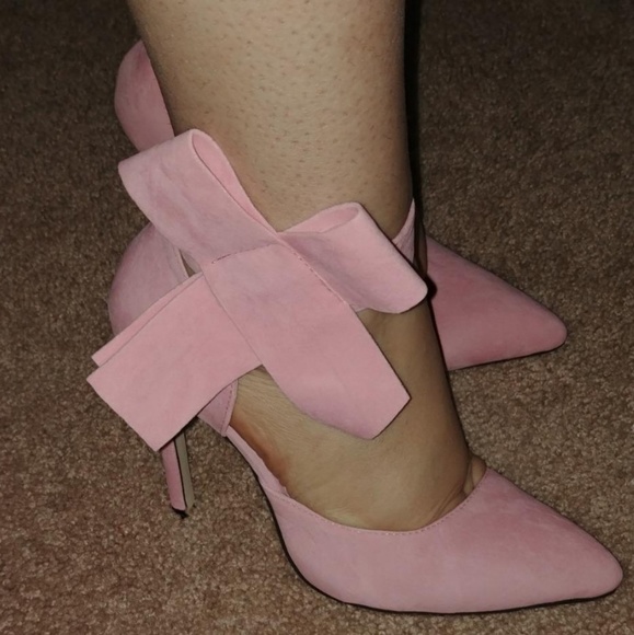 Pink high heels - Picture 2 of 2